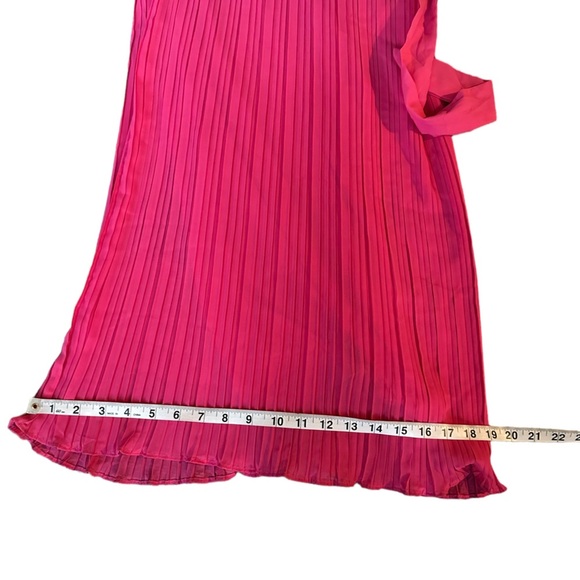 Beyond Words Womens Sleeveless Pleated Jumpsuit with Belt in Pink Coral Large - Picture 13 of 15